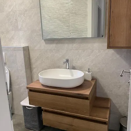 Sukosan Apartmán *